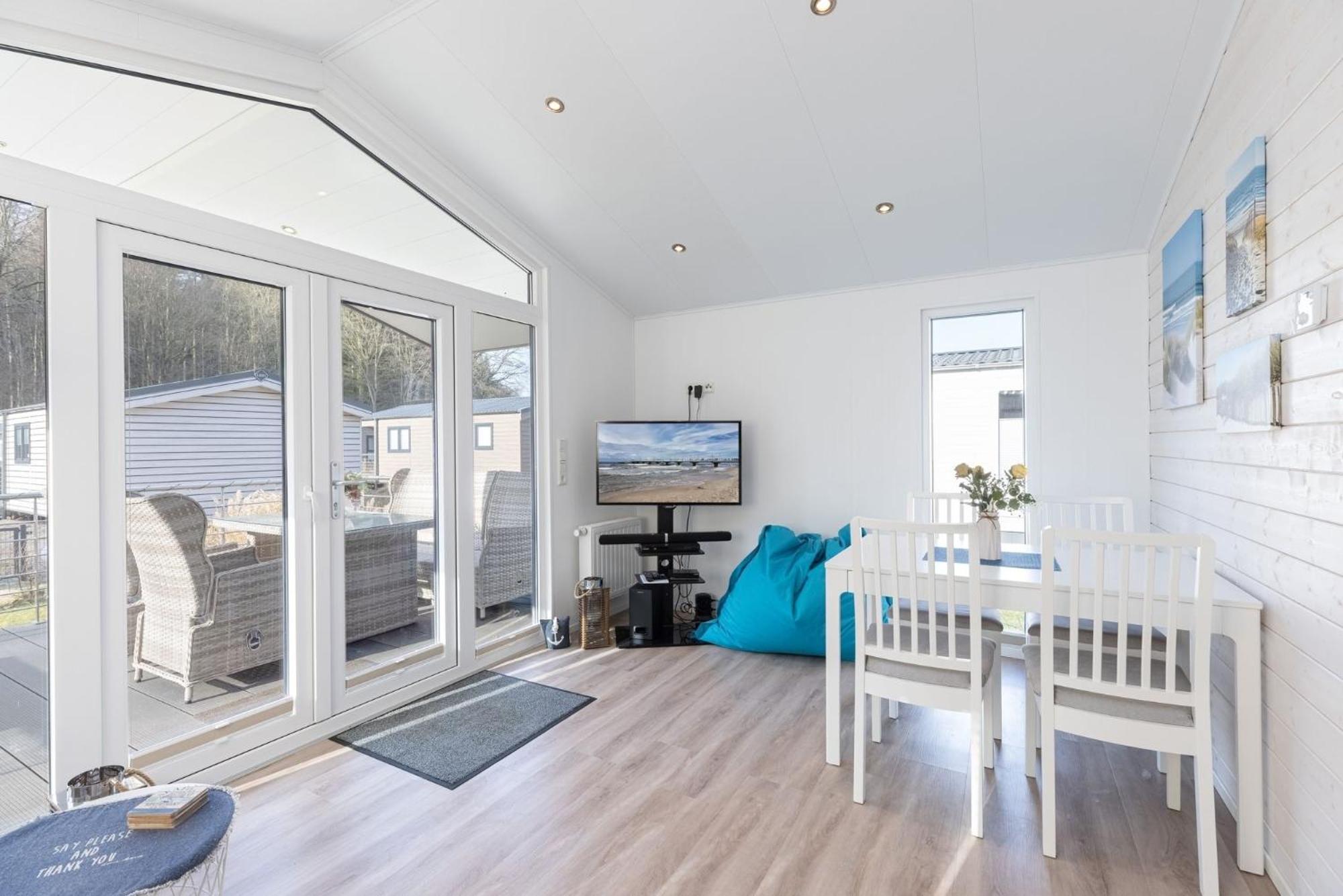 Ferienhaeuser Luebecker Bucht Ferienhaus Beachcomber Хаффкруг Экстерьер фото